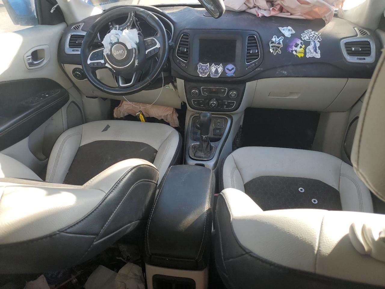 Jeep Compass Latitude Image 4