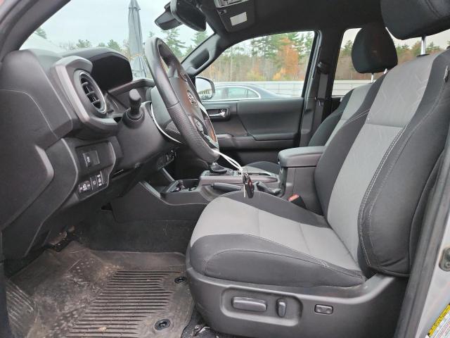 Toyota Tacoma Double Cab Image 7