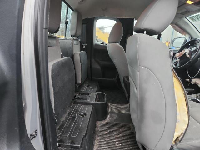 Toyota Tacoma Access Cab Image 4