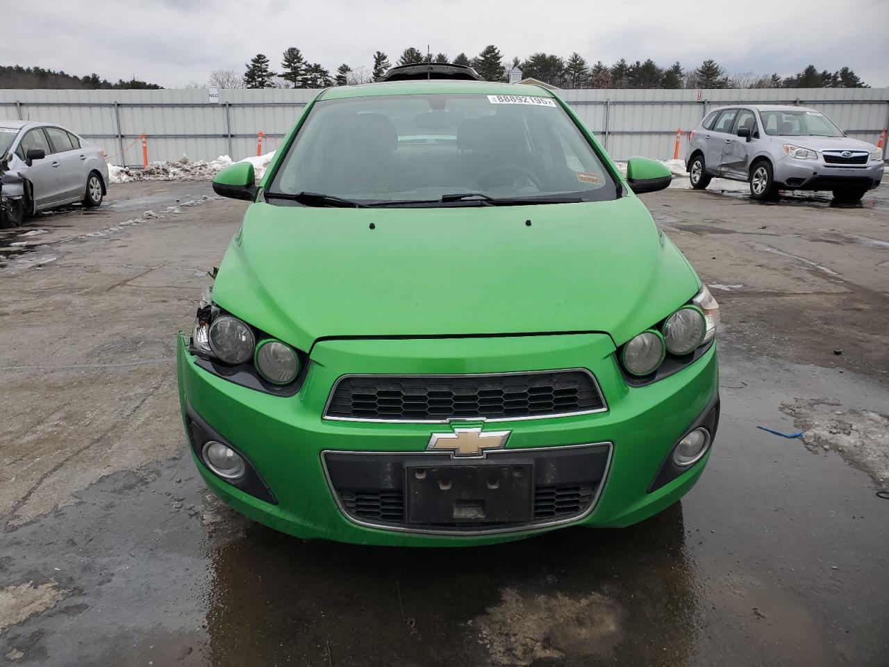 Chevrolet Sonic Lt Image 6
