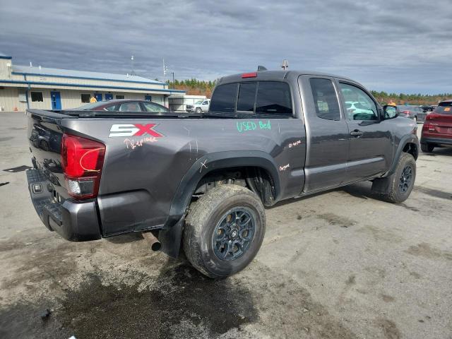 Toyota Tacoma Access Cab Image 4