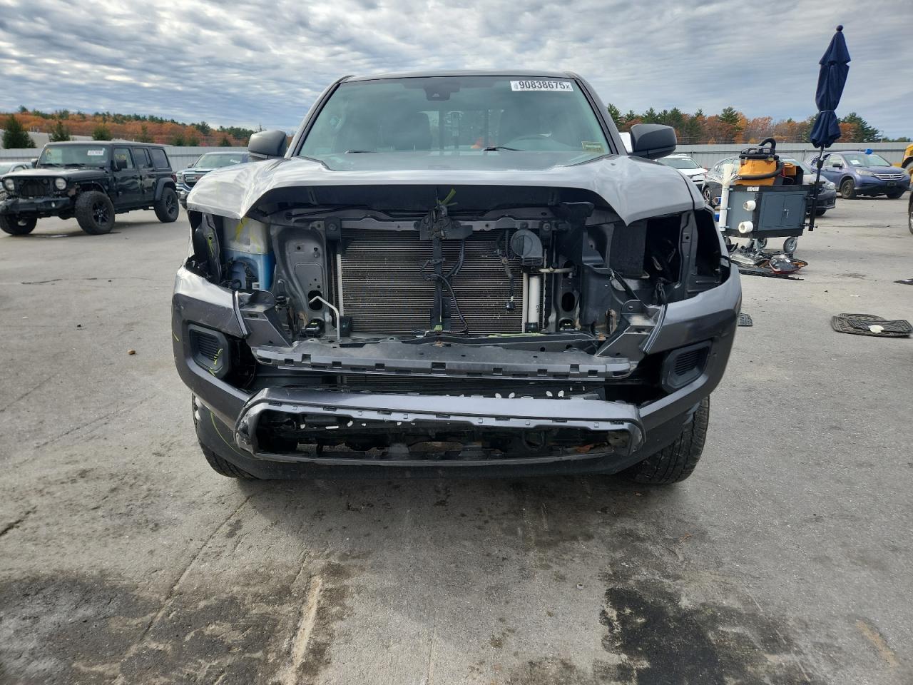 Toyota Tacoma Access Cab Image 6