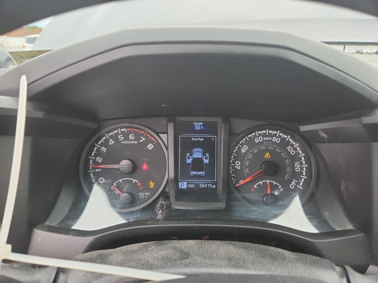 Toyota Tacoma Access Cab Image 13