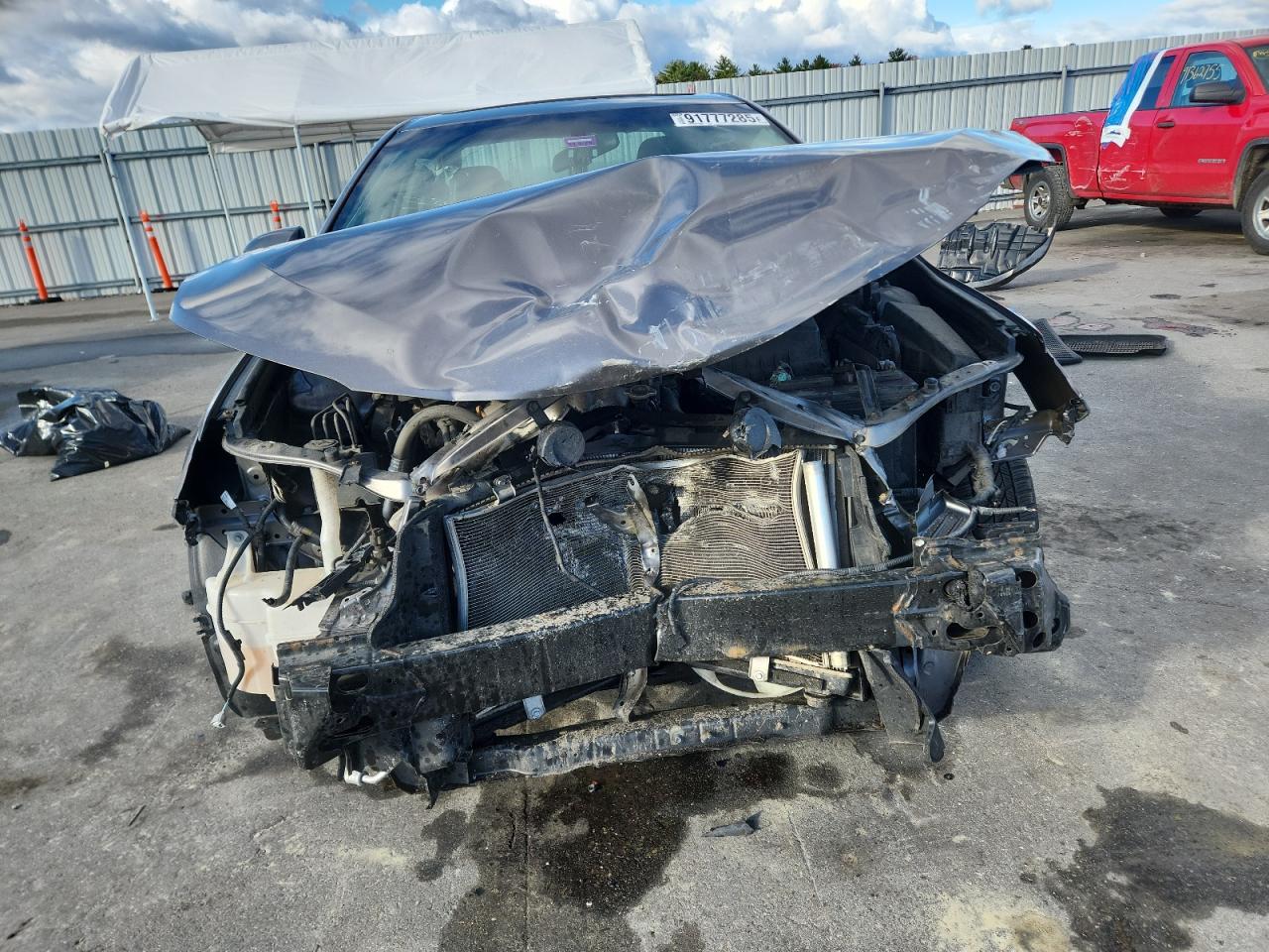 Toyota Camry Le Image 10