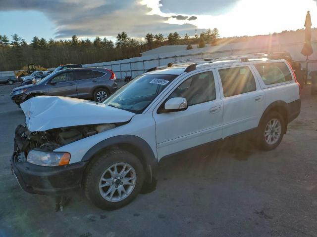  Salvage Volvo XC70