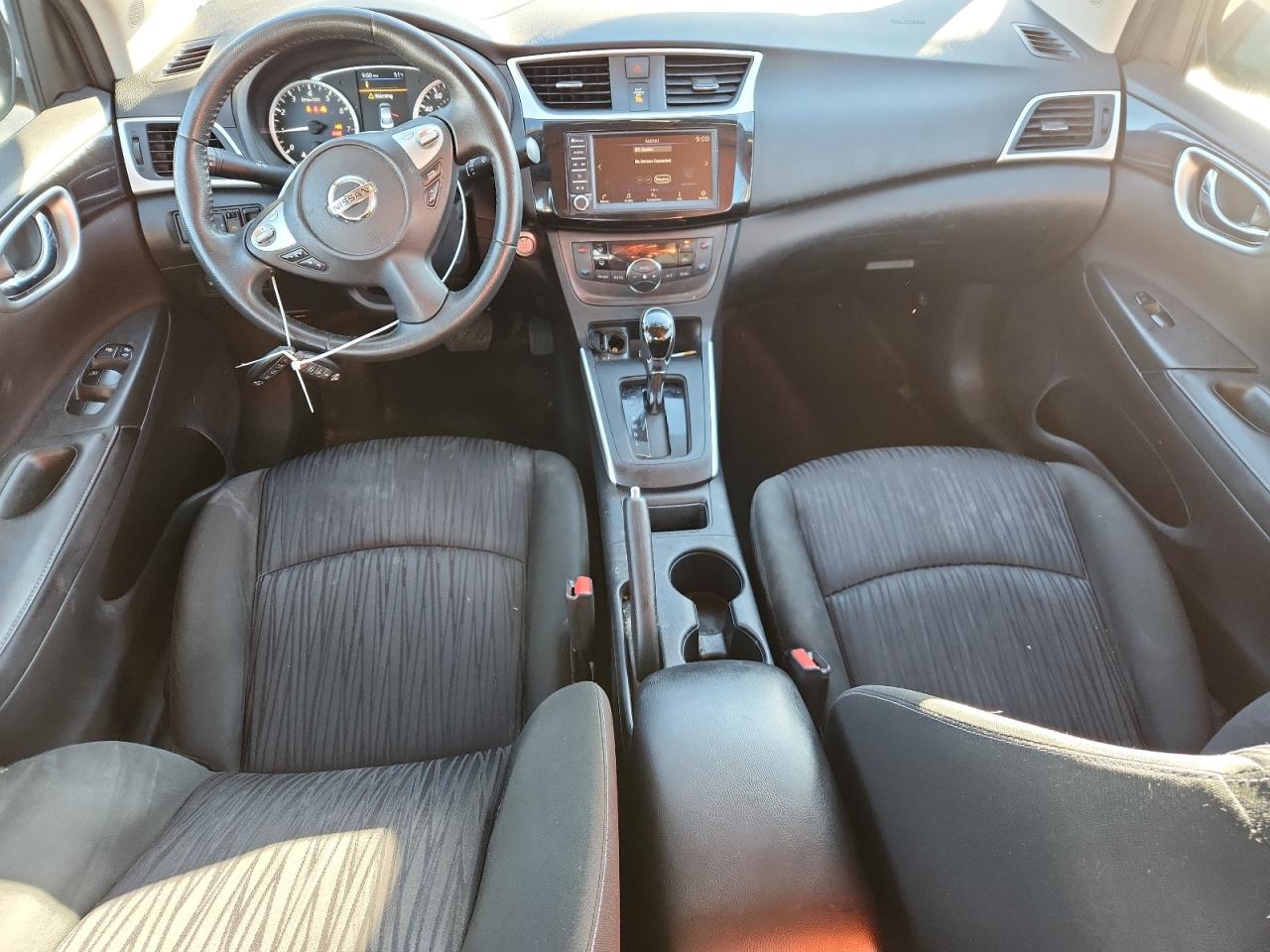 Nissan Sentra S Image 9