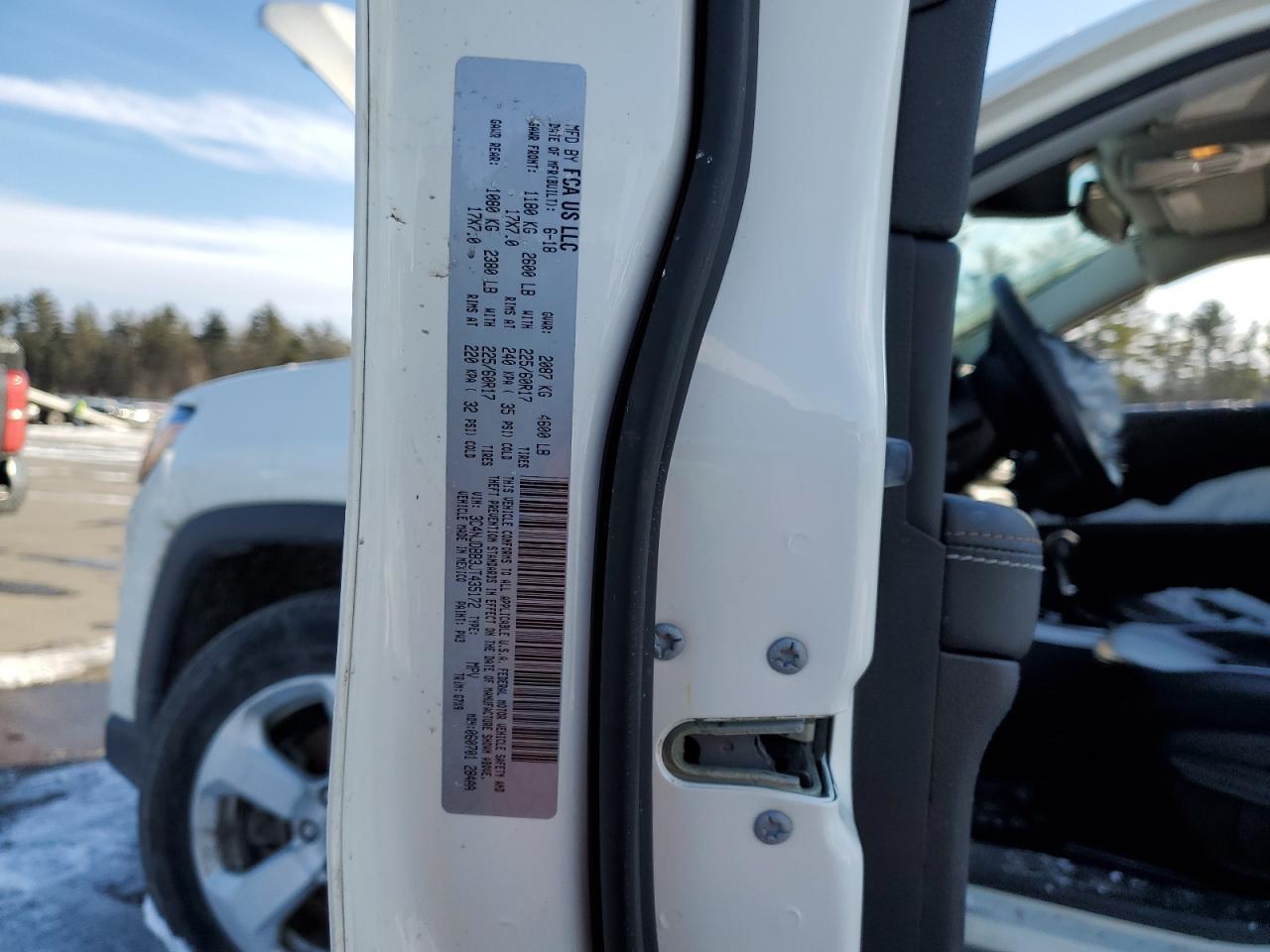 Jeep Compass Latitude Image 12