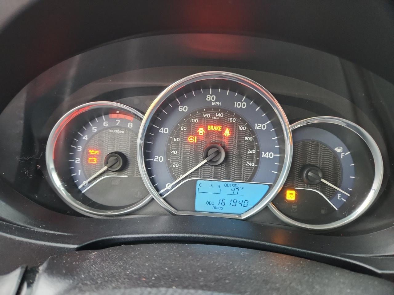 Toyota Corolla L Image 4