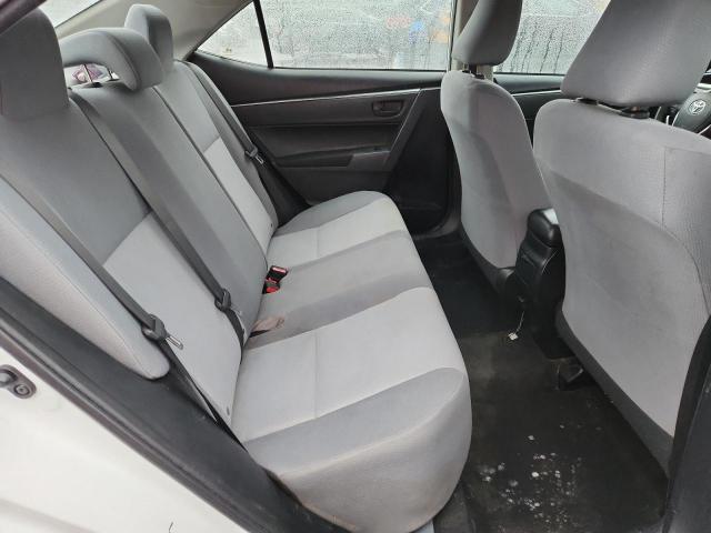 Toyota Corolla L Image 6