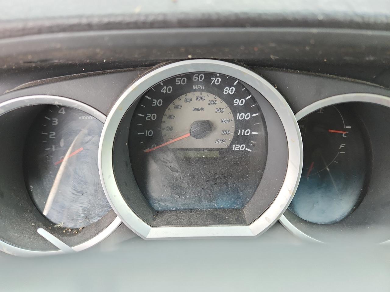 Toyota Tacoma Double Cab Image 9