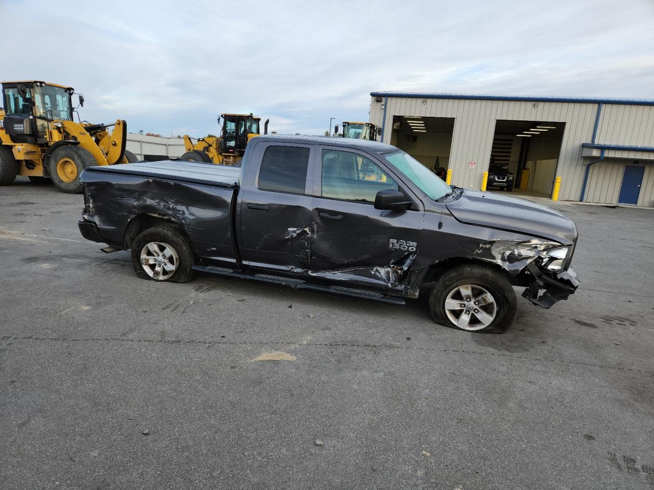 Ram 1500 St Image 13