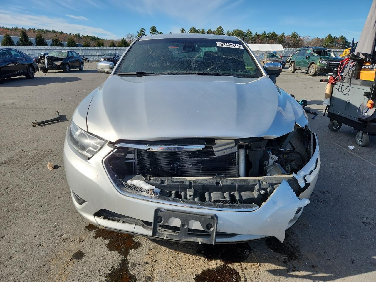 Ford Taurus Limited Image 12