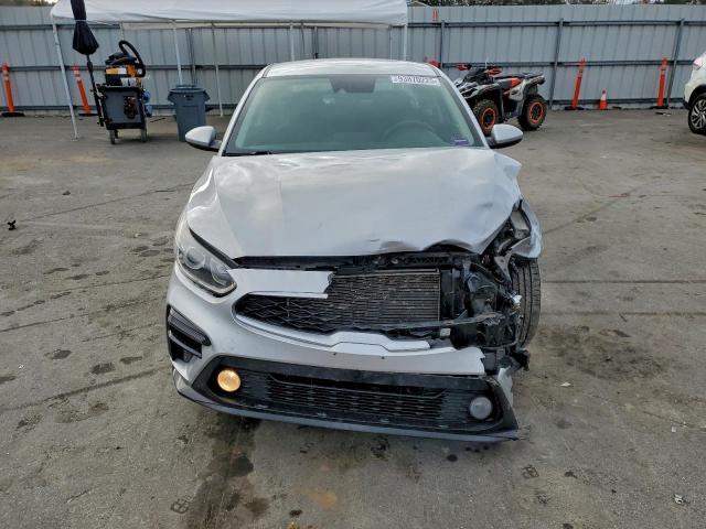 Kia Forte Fe Image 10