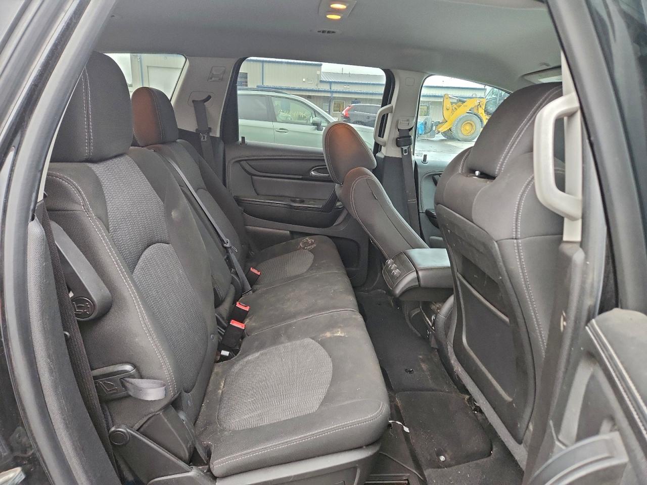 Chevrolet Traverse Lt Image 11