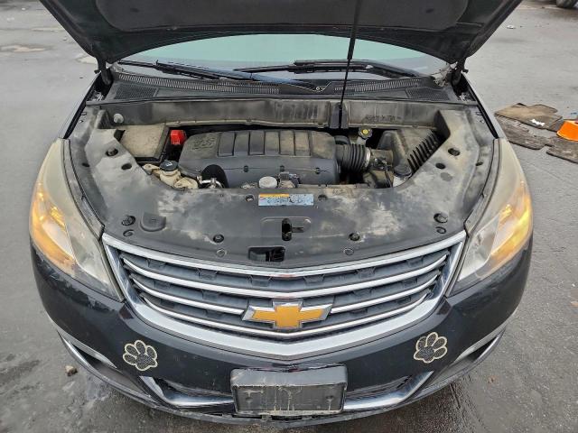 Chevrolet Traverse Lt Image 2