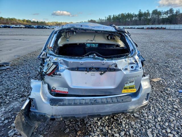 Subaru Outback 2.5i Image 3