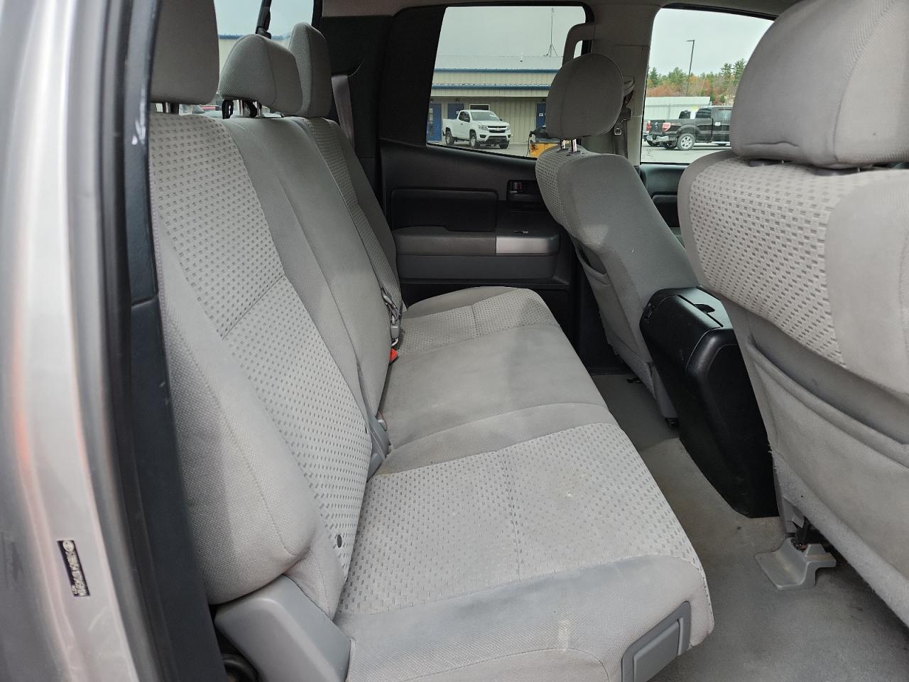 Toyota Tundra Double Cab Sr5 Image 7