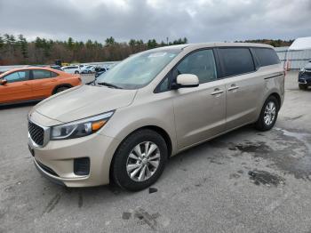  Salvage Kia Sedona