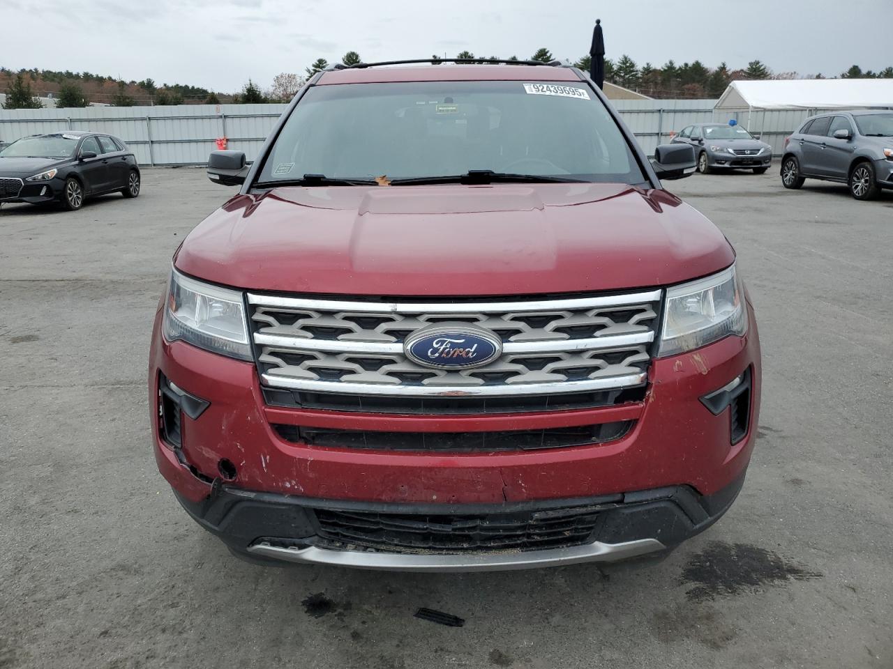 Ford Explorer Xlt Image 10