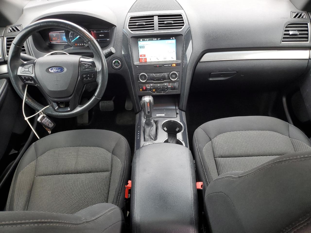 Ford Explorer Xlt Image 7