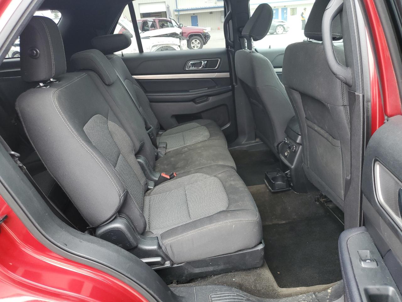 Ford Explorer Xlt Image 13