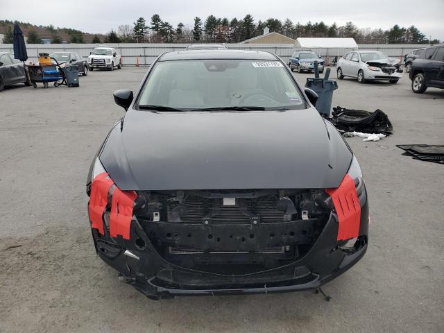 Mazda 3 Grand Touring Image 9