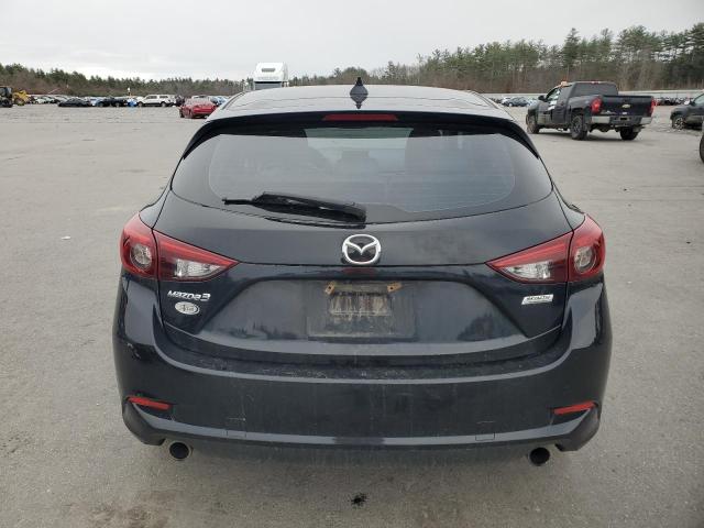 Mazda 3 Grand Touring Image 5