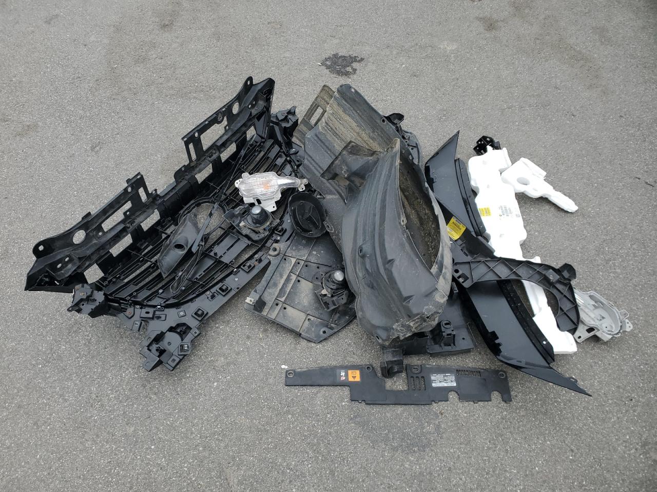 Mazda 3 Grand Touring Image 13