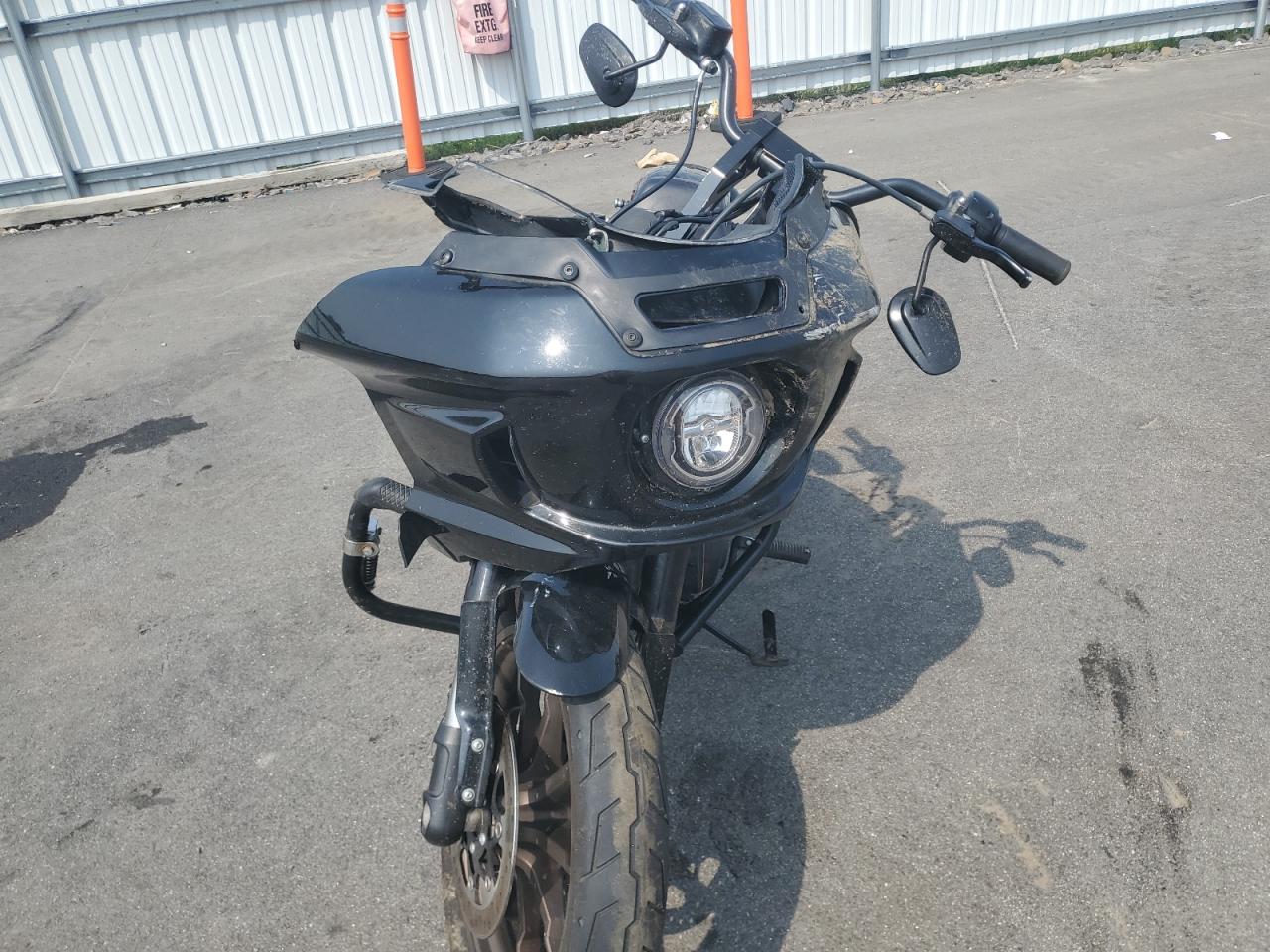 Harley-Davidson Fxlrst Image 2