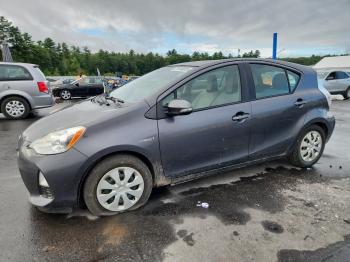  Salvage Toyota Prius