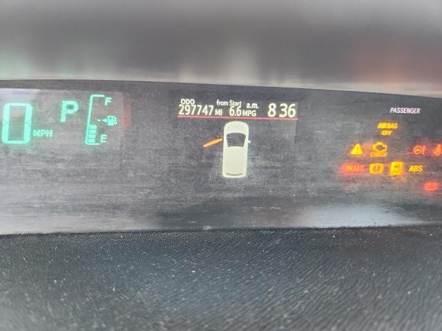 Toyota Prius Image 10
