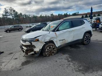  Salvage Jeep Compass