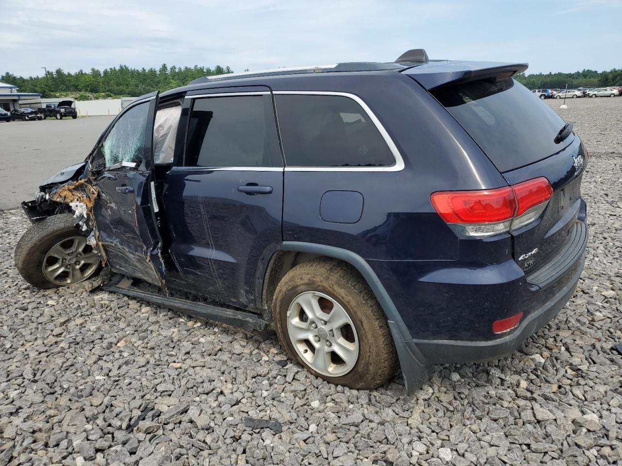 Jeep Grand Cherokee Laredo Image 12