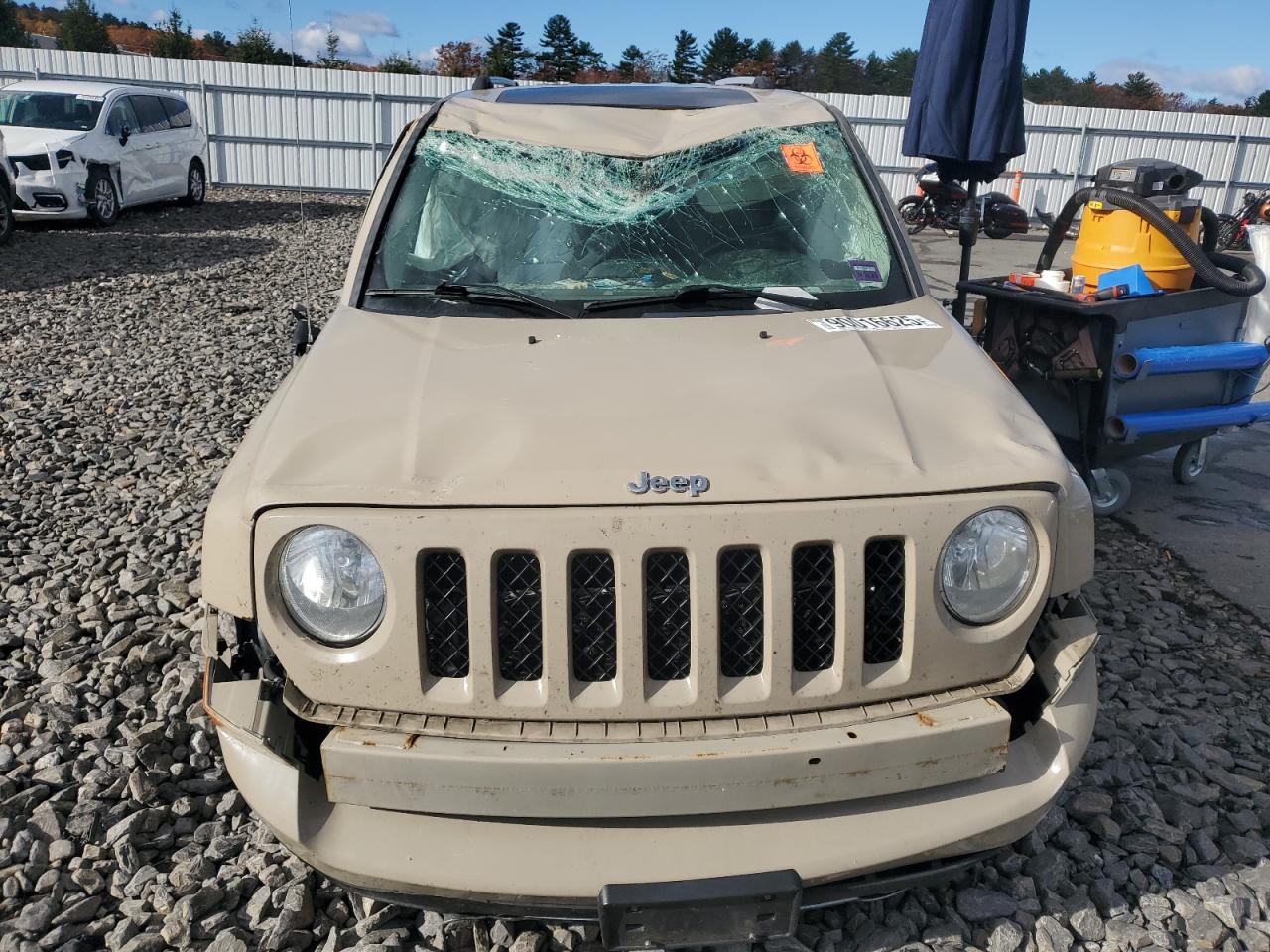 Jeep Patriot Latitude Image 4