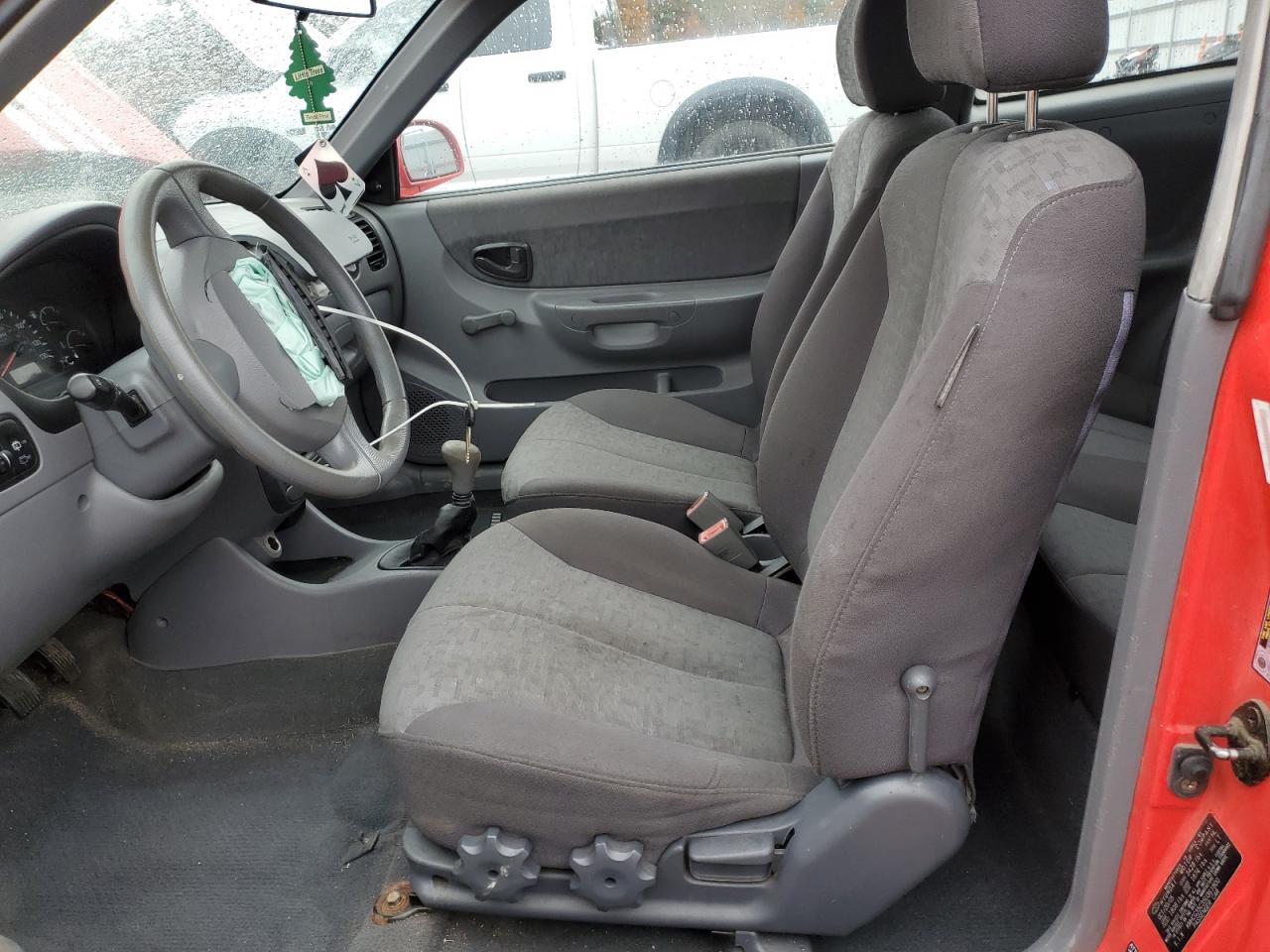 Hyundai ACCENT Gs Image 4