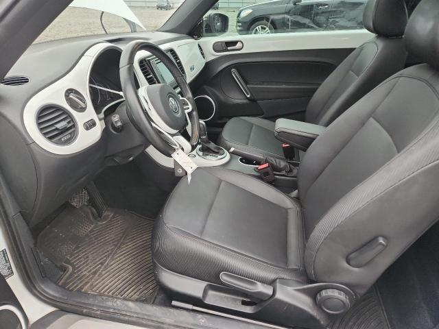 Volkswagen Beetle Se Image 5