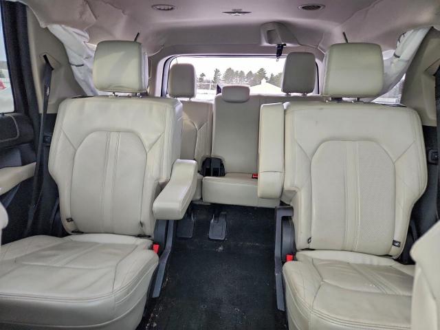 Ford Expedition Platinum Image 7