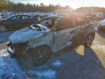  Salvage Hyundai KONA