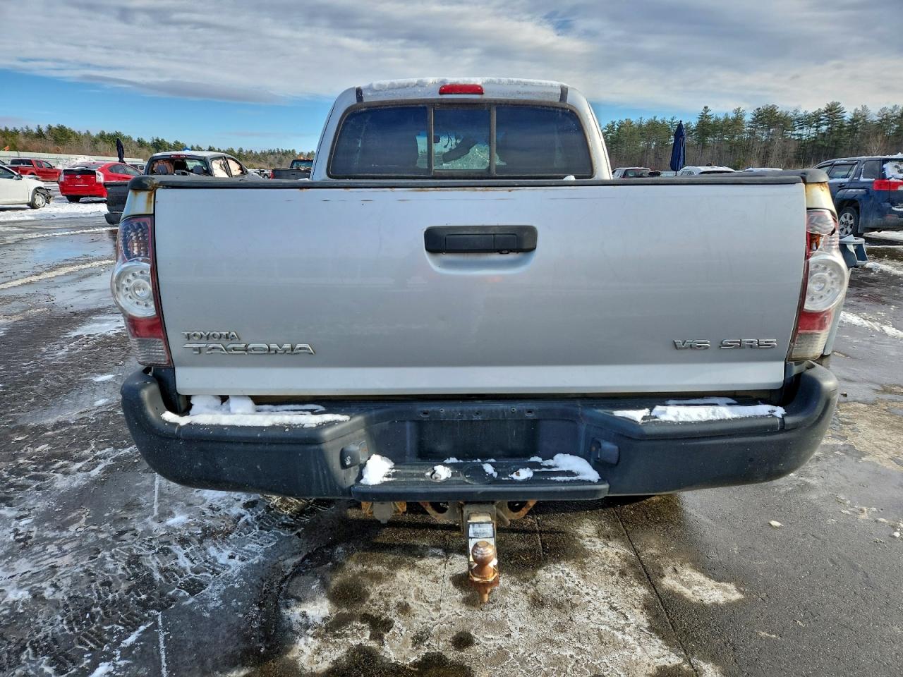 Toyota Tacoma Access Cab Image 10