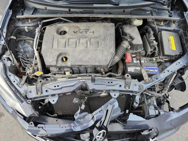 Toyota Corolla L Image 8