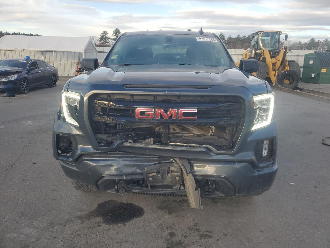 GMC Sierra K1500 Elevation Image 4