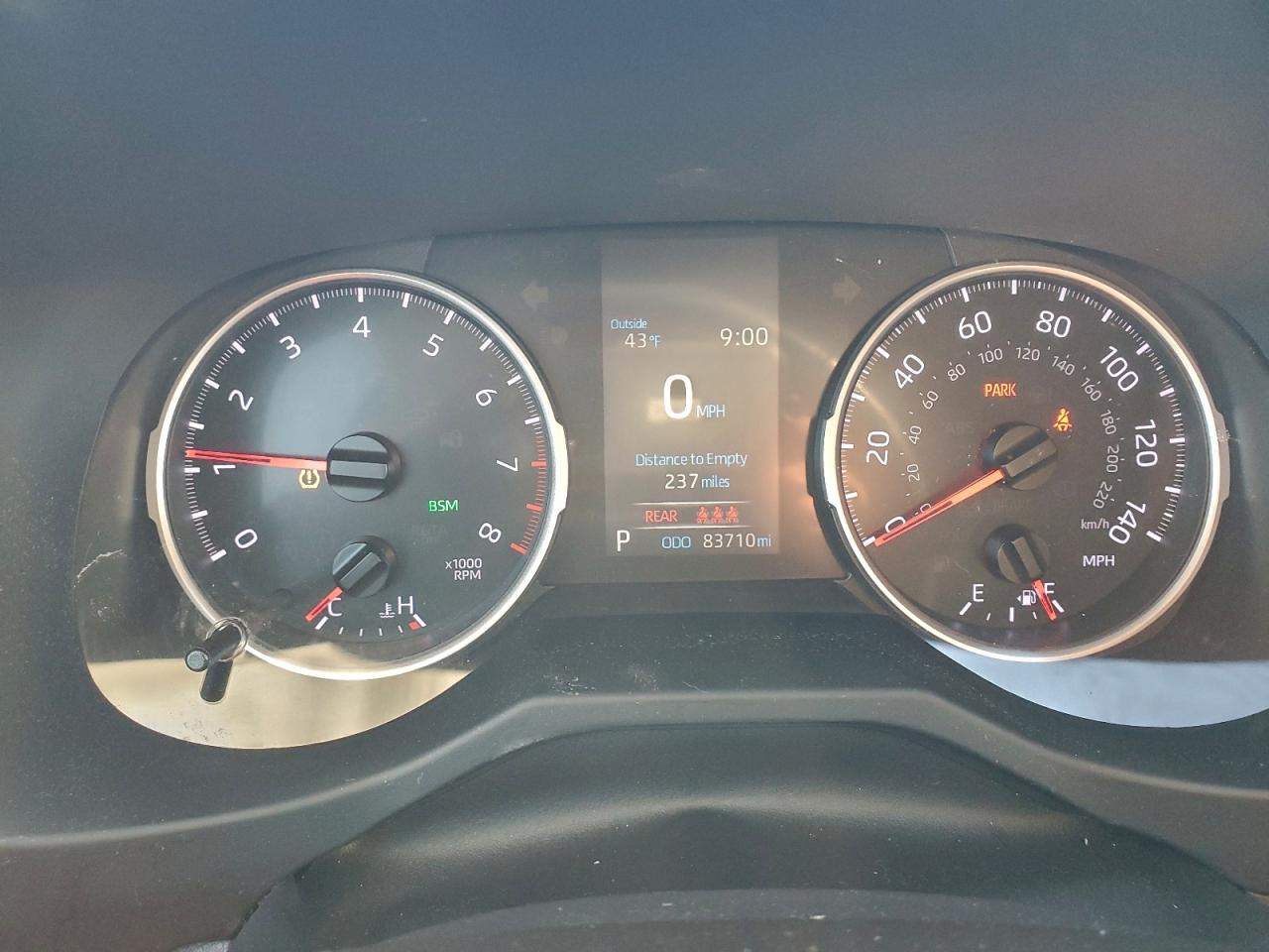 Toyota RAV4 Xle Premium Image 4