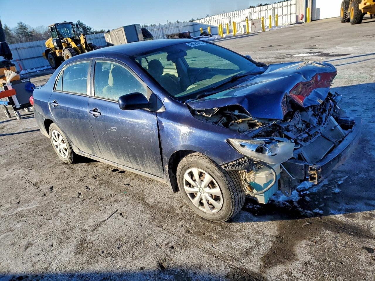 Toyota Corolla Base Image 3