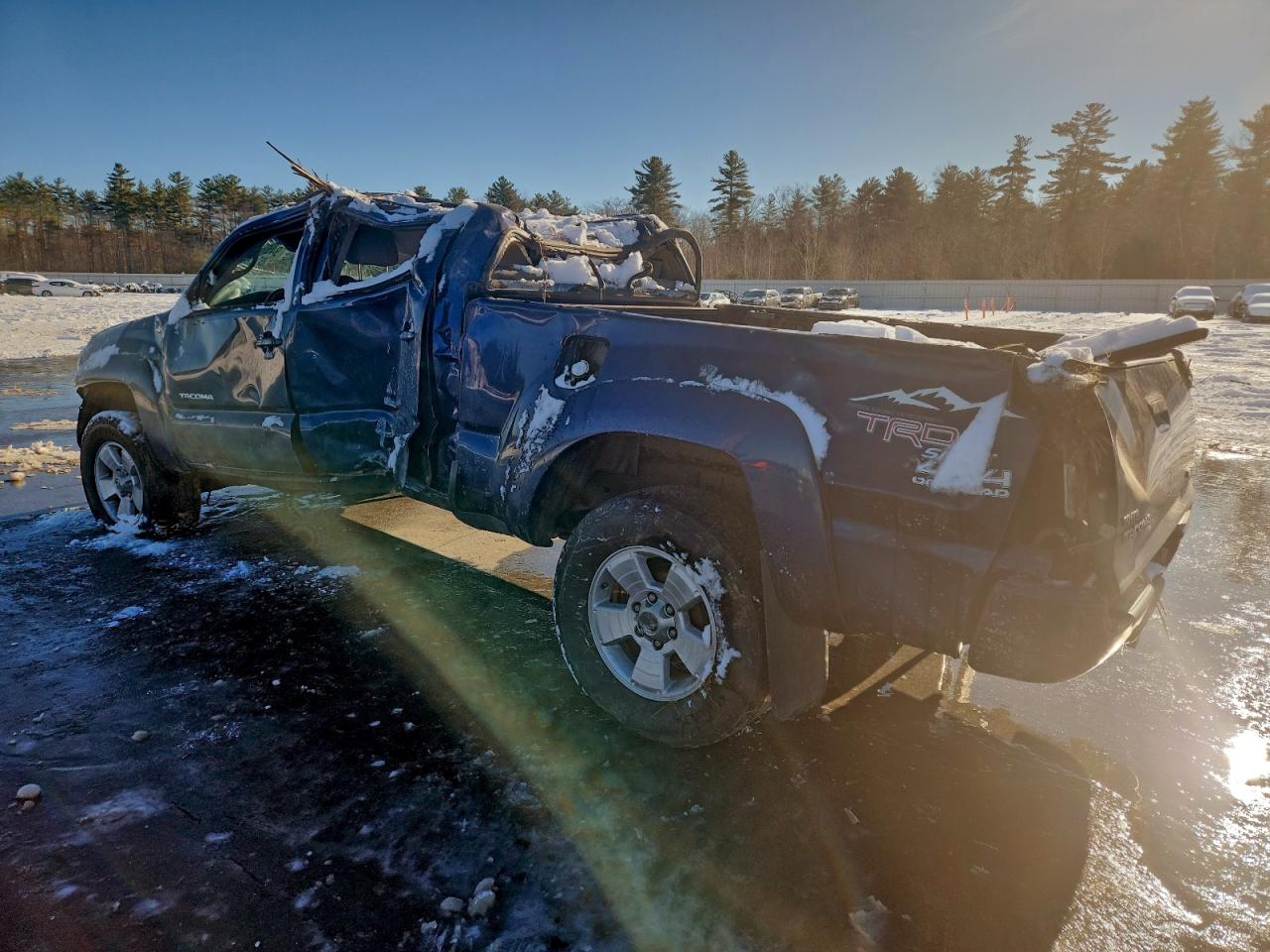 Toyota Tacoma Double Cab Long Bed Image 2