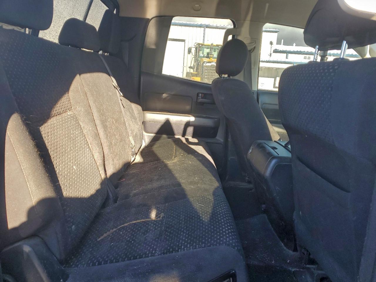 Toyota Tundra Double Cab Sr5 Image 8