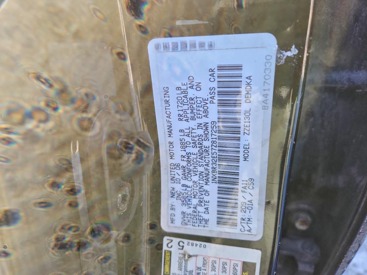 Toyota Corolla Ce Image 8