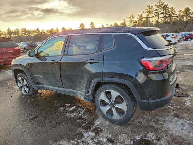 Jeep Compass Latitude Image 2