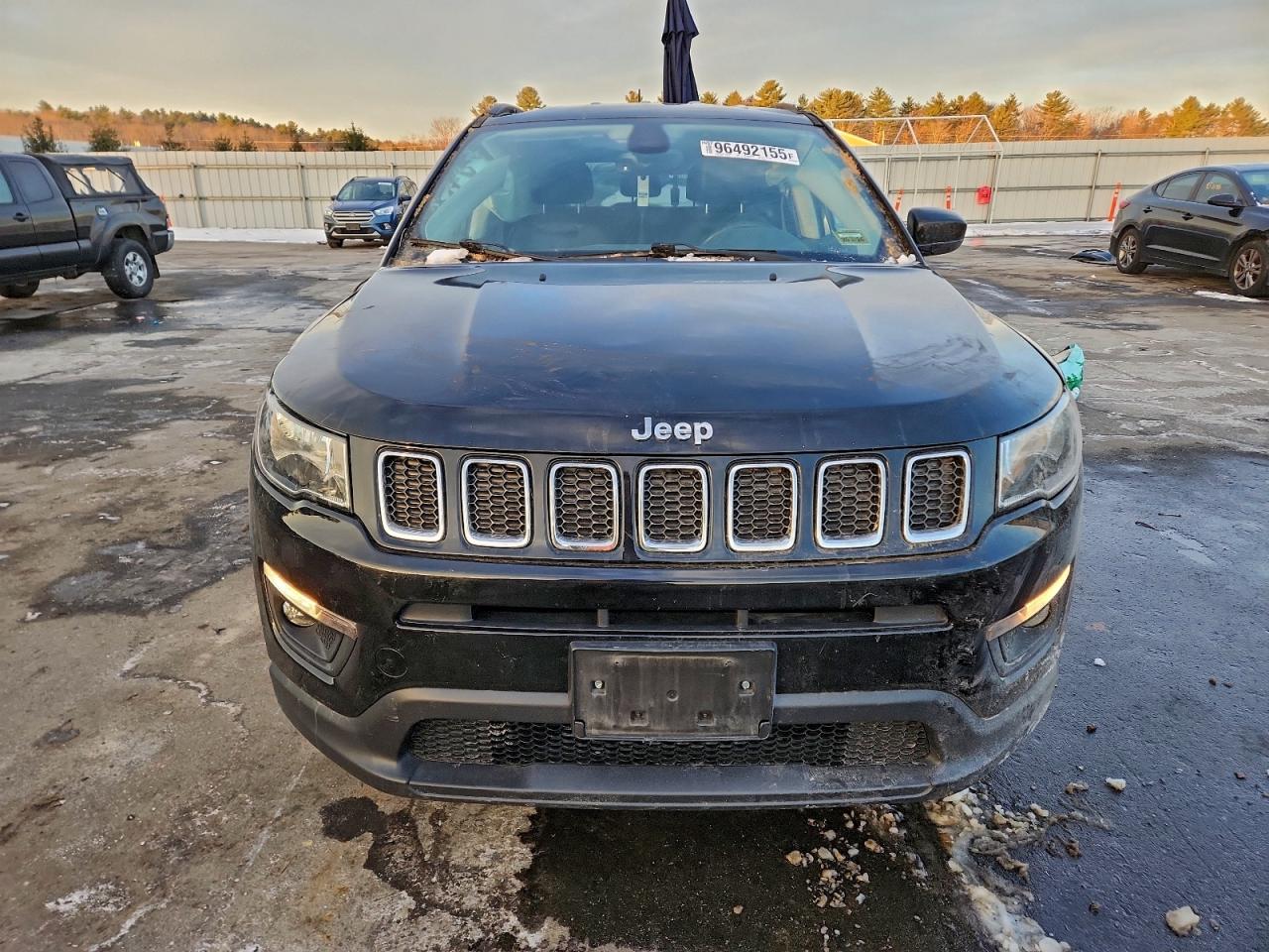 Jeep Compass Latitude Image 5