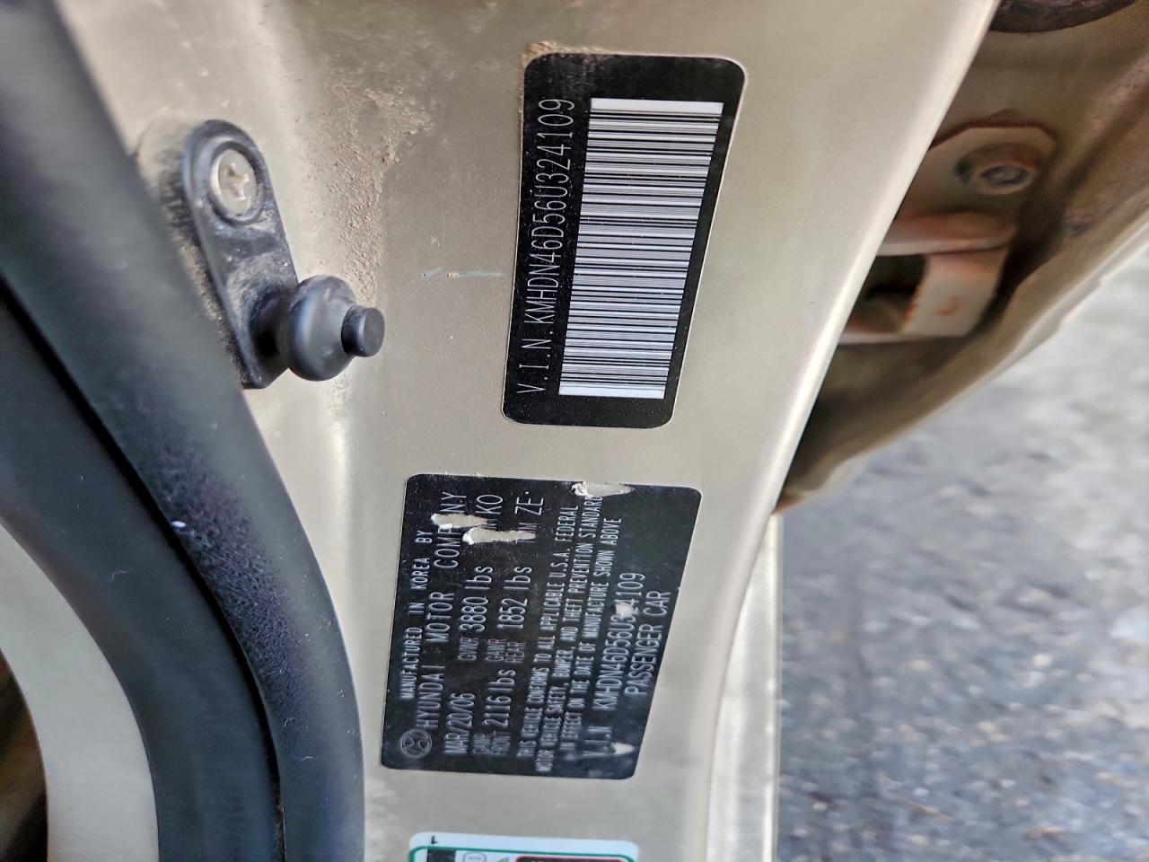 Hyundai ELANTRA Gls Image 11