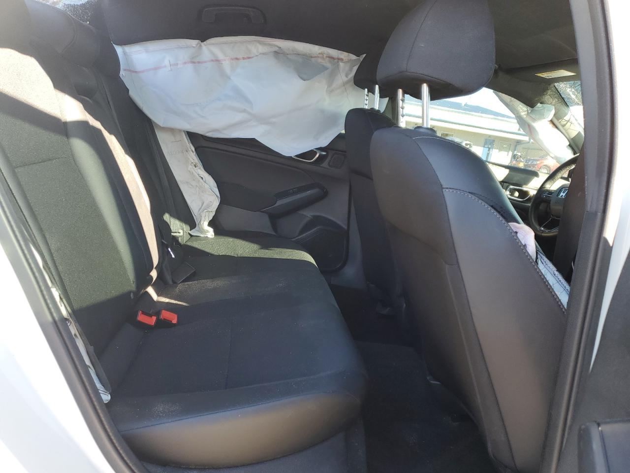 Honda Civic Sport Image 12